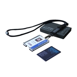 GOVO T4 Kit - Polycarbonate Card Holder + T3 Lanyard